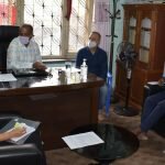 HRJC Human Rights Officer discusses HR issues with THRDA members
